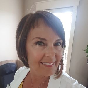 Meet your Posher, Wendy